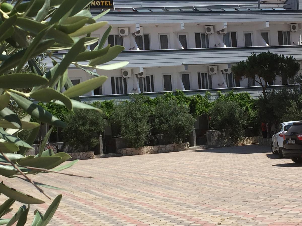 Karakas Motel Ayvalı 외부 사진